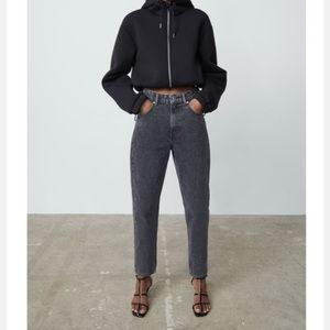 NEW WITH TAGS ZARA Mom Jeans